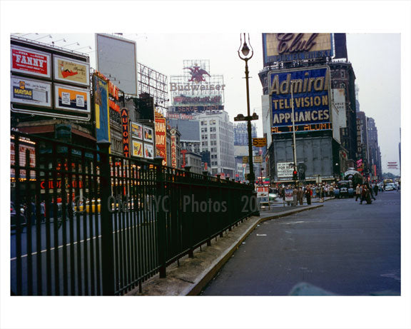 Times Square 1950s view from the middle of the street Old Vintage Photos and Images