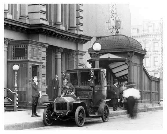 Train Station entrance 33rd Street & Broadway -Midtown Manhattan - New York, NY 1910 Old Vintage Photos and Images