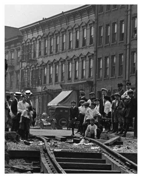 Train tracks Bushwick Ave - Williamsburg - Brooklyn , NY  1923 B Old Vintage Photos and Images