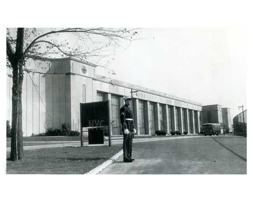UN Building 1946 - Flushing - Queens - NYC Old Vintage Photos and Images