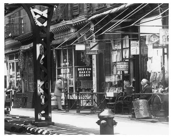 Under the elevated train tracks at  Greenwich Street - Manhattan - NYC 1914 Old Vintage Photos and Images