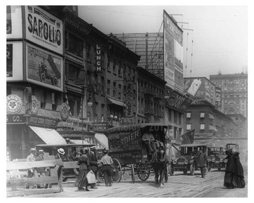 United Cigar Store - 7th Avenue at W. 33th Street - 1917 Chelsea NY, NY Old Vintage Photos and Images