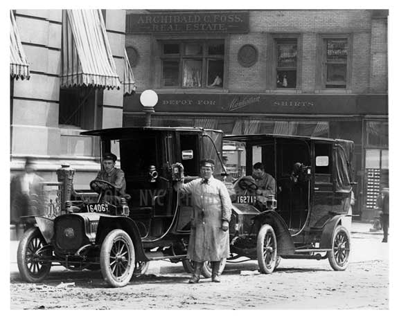 Upclose view of outside Grand Central - Midtown -  Manhattan 1912 Old Vintage Photos and Images