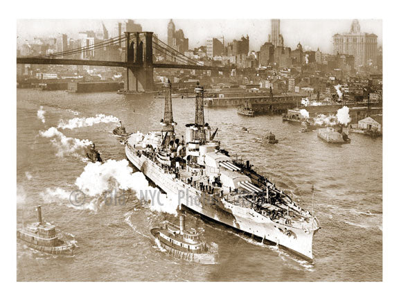 USS Arizona, launched 6/19/1915 from the Brooklyn Naval Yard with Brooklyn Bridge behind. Photo taken from Manhattan Bridge Old Vintage Photos and Images