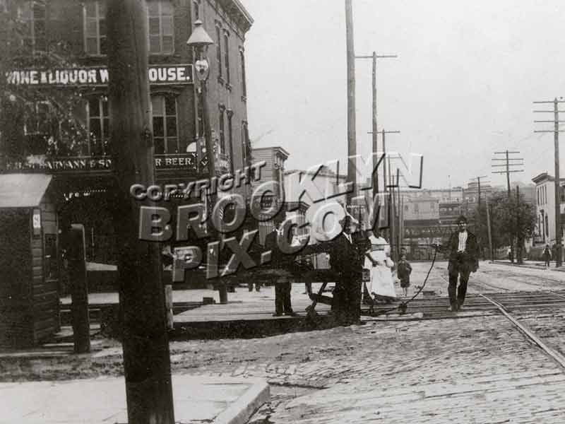 Utica Avenue, looking north at Atlantic Avenue, 1902 — Old NYC Photos