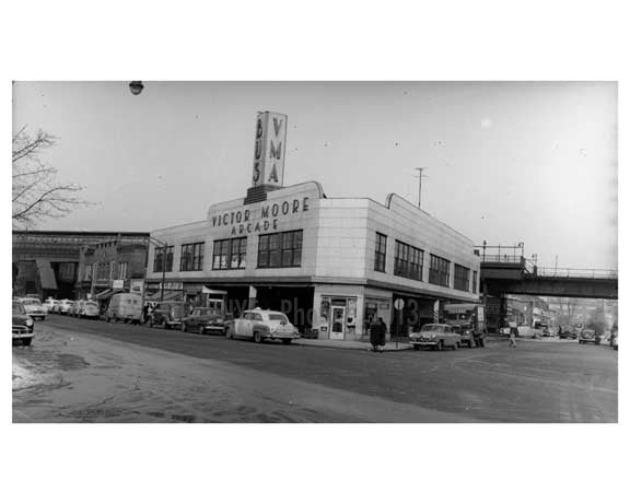 Victor Moore Arcade - Broadway 1964 - East Elmhurst -  Queens NY Old Vintage Photos and Images