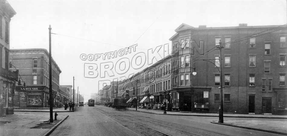 Washington Avenue looking south to St. Mark's Avenue, c.1920 Old Vintage Photos and Images