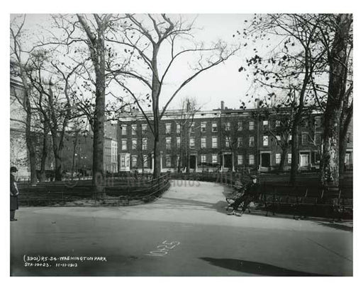 Washington Square Park  - Greenwich Village -  Manhattan NYC 1913 B Old Vintage Photos and Images