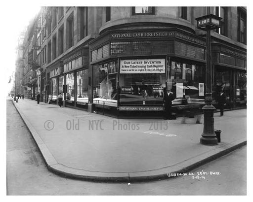 West 28th Street & Broadway - Midtown Manhattan - NY 1914 B Old Vintage Photos and Images