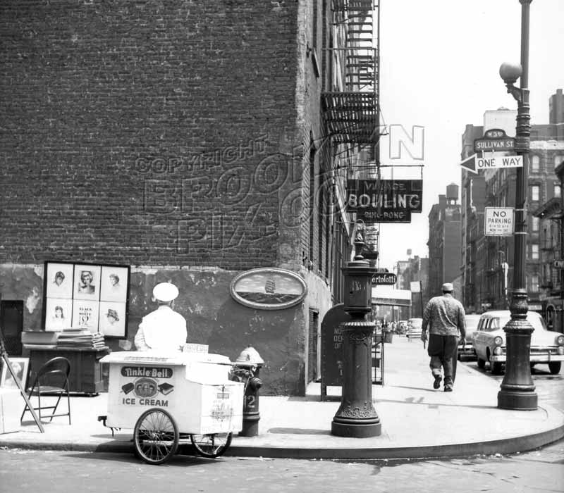 West 3rd Street, east from Sullivan Street, Greenwich Village, late 1950s, during the annual art show Old Vintage Photos and Images