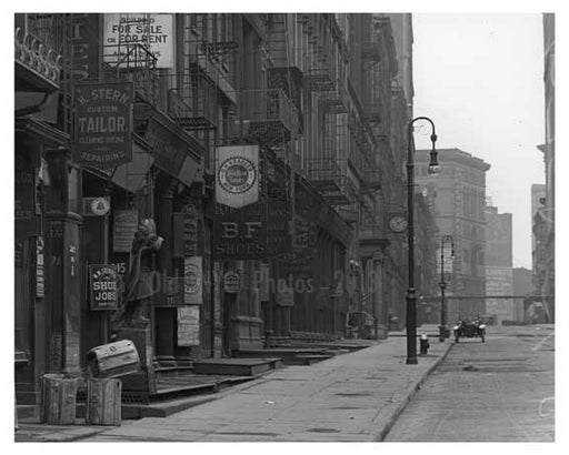 West Broadway & Duane Street  - Tribeca Manhattan, NY 1914 I Old Vintage Photos and Images