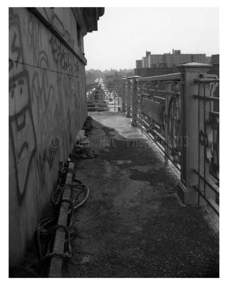 Williamsburg Bridge - Pedestrian walkway 1980s  - Brooklyn, NY C